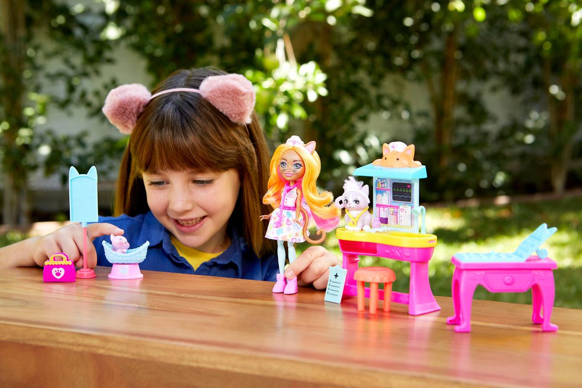 ENCHANTIMALS LÄKARMOTTAKNING LEKSET